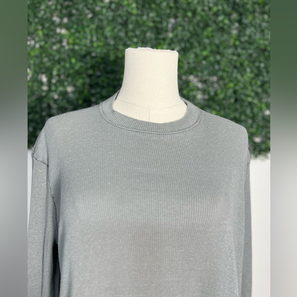 We The Free Free People Gray Oversized Thermal Flare Top Size Small - Picture 2 of 11